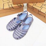 New Arrival Summer Girl Fashion Hollowed-out Flat Soft Sole Jelly Shoes Ladies Outdoor Beach Shoes Women Roma Sandals