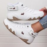 Best Discount on Retro Waterproof Women’s Boots Summer Breathable Comfortable Non Slip Rubber Soles Golf Daily Commuting Walking Leisure Shoes – Only 15.79!